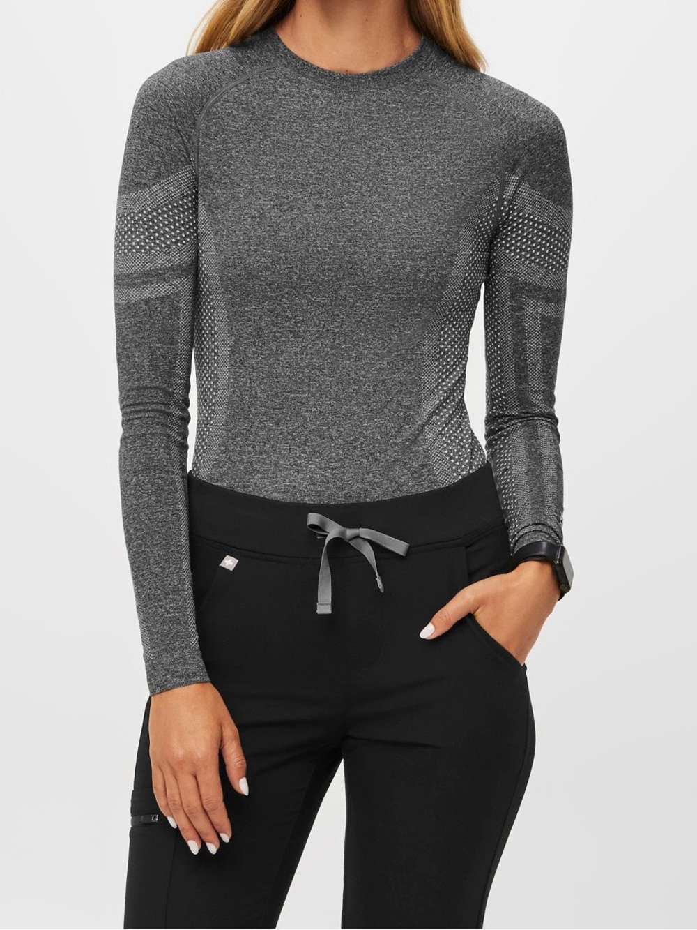 FIGS Salta Seamless Long Sleeve Underscrub Top Women’s Large Graphite Gray